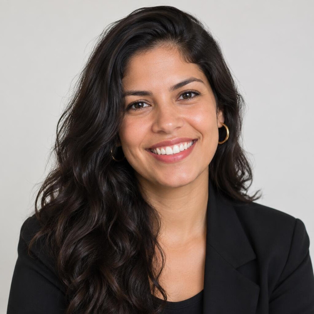 Retrato de mulher brasileira sorrindo